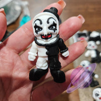 ARTSY CLOWN STRAW BUDDY