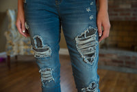DISTRESSED STRETCH PATCH DENIM